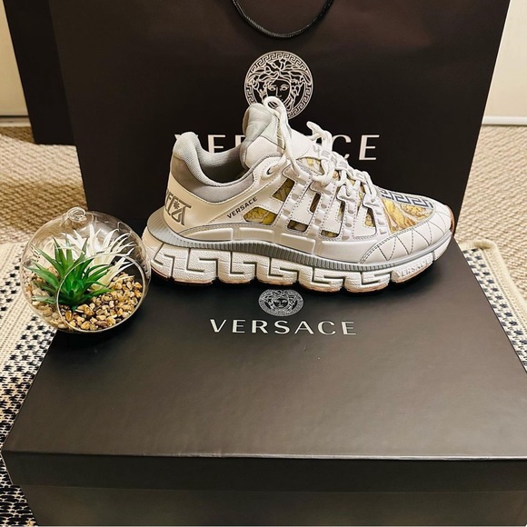 Versace Trigreca Sneakers White Grey Barocco - Picture 1 of 3